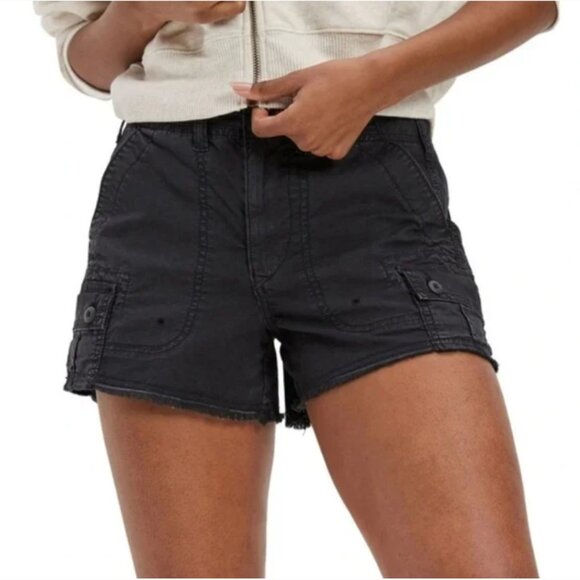 American Eagle Outfitters Pants - American Eagle 90s Boyfriend Cargo Shorts Black Size 14 NWT